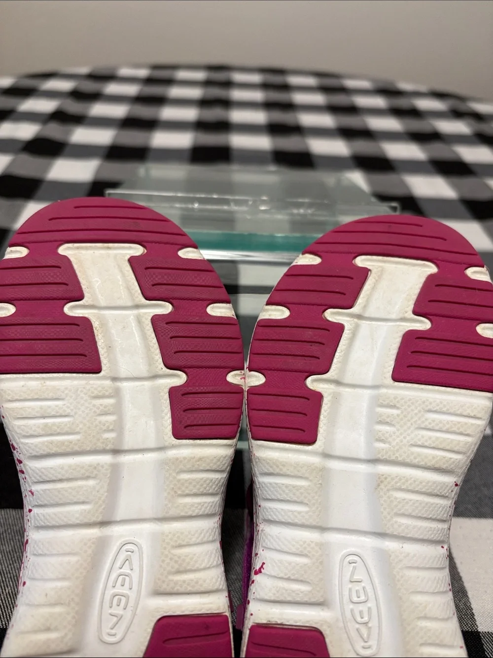 Keen Uneek Bungee Strap Purple Pink Sandals Youth Girls Size 12 Water Trail Shoe